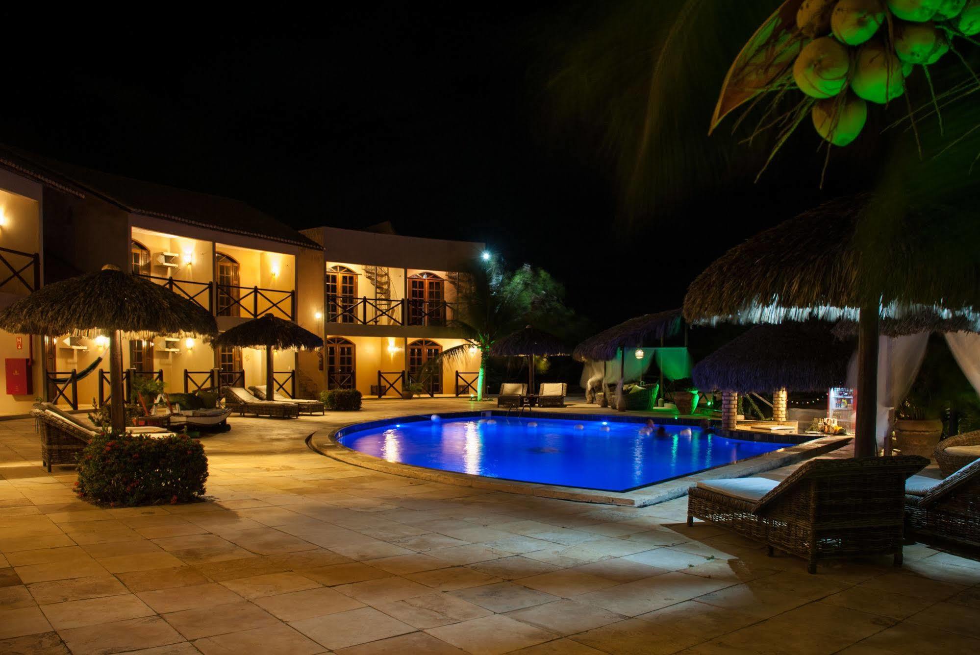 Pousada Aruana Canoa Quebrada Exterior foto